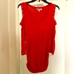 Peekaboo shoulder embellished shirt